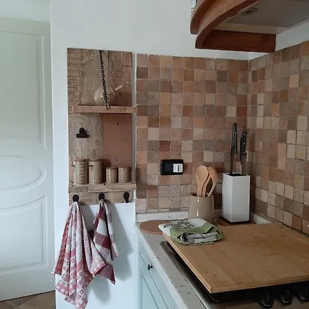 Vicino Al Mare _con Giardino * Imperia