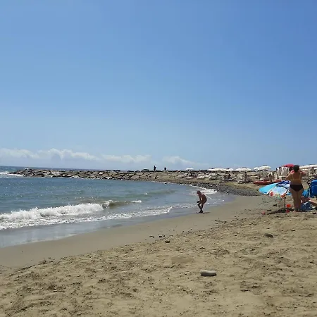 Vicino Al Mare _con Giardino * אימפריה