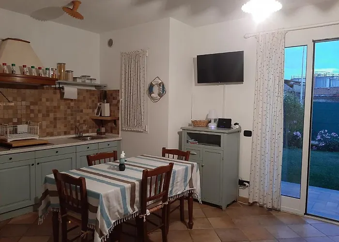 Vicino Al Mare _con Giardino Imperia