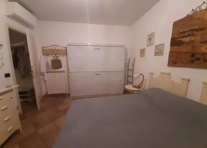 Vicino Al Mare _con Giardino * Imperia