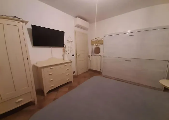 Vicino Al Mare _con Giardino Lejlighed Imperia